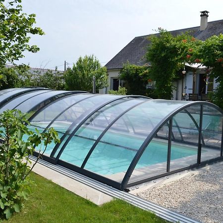 Au Coeur Du Bien-Etre, Chalet Avec Piscine Chauffee Et Couverte, Spa, Sauna, Massages Monteaux Exterior photo