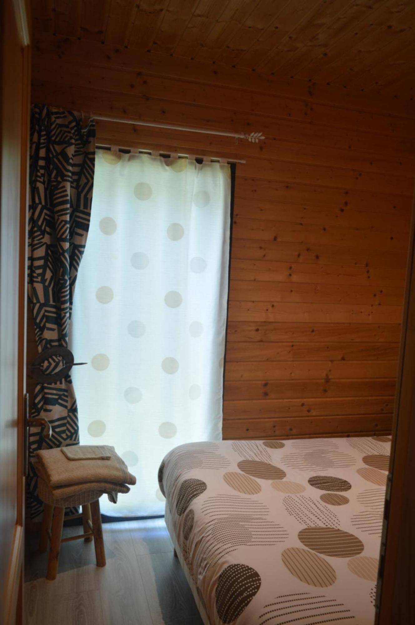 Au Coeur Du Bien-Etre, Chalet Avec Piscine Chauffee Et Couverte, Spa, Sauna, Massages Monteaux Exterior photo